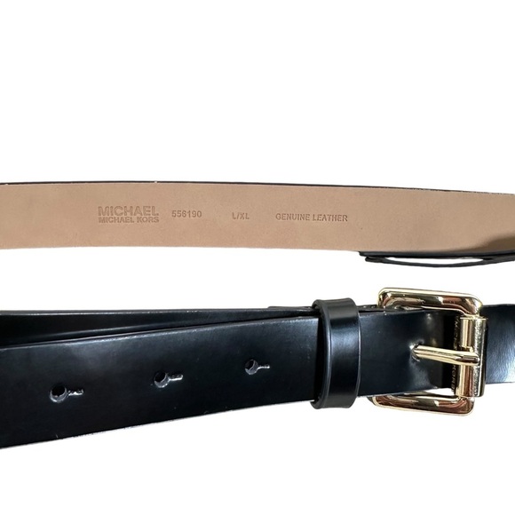 MICHAEL KORS Leather Embossed MK Logo Belt Bag - Picture 8 of 14